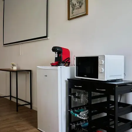 Le Grand Duplex Balneo 10 Minutes De La Gare Πανδοχείο Τουρκουάν