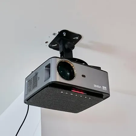 Han/Misafirhane Le Grand Duplex Balneo 10 Minutes De La Gare Tourcoing