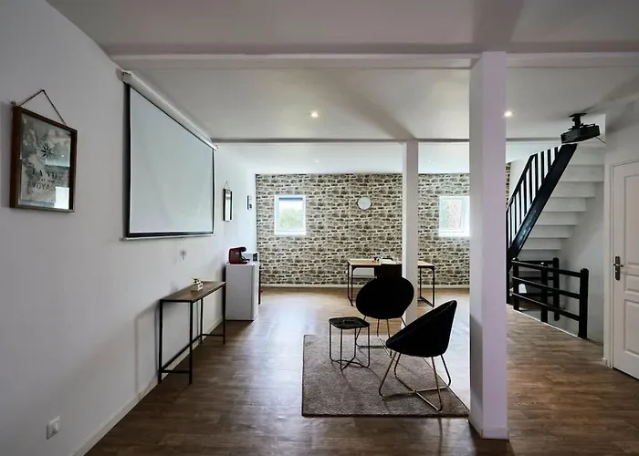 Le Grand Duplex Balneo 10 Minutes De La Gare Han/Misafirhane *