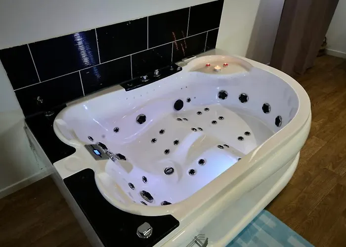 Herberg Le Grand Duplex Balneo 10 Minutes De La Gare